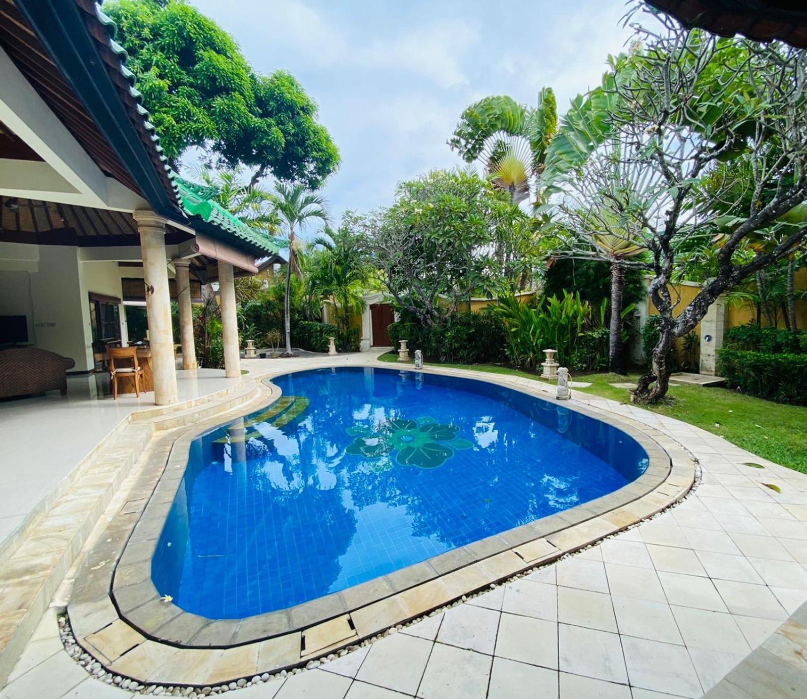 Bali Jade Villas Санур Екстер'єр фото